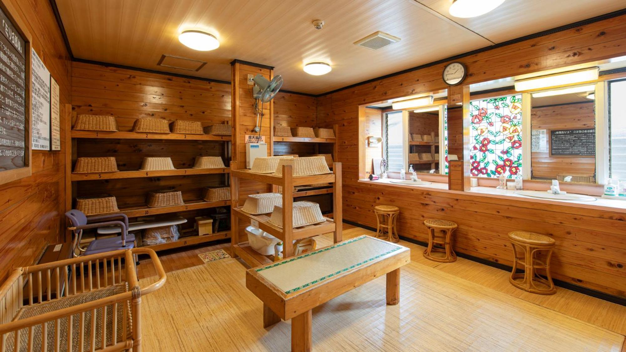 Unzen Iwaki Ryokan Exteriör bild