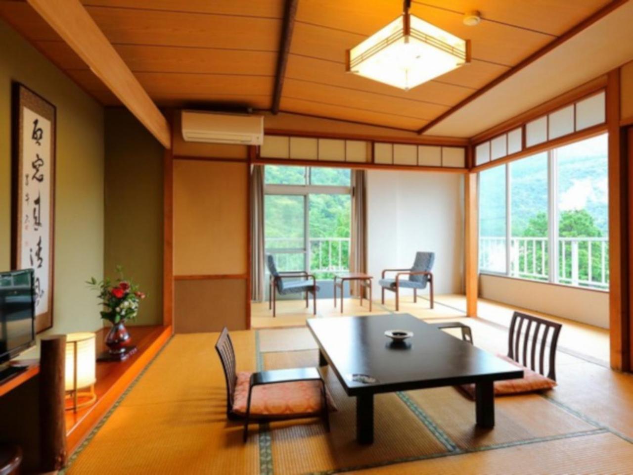 Unzen Iwaki Ryokan Exteriör bild